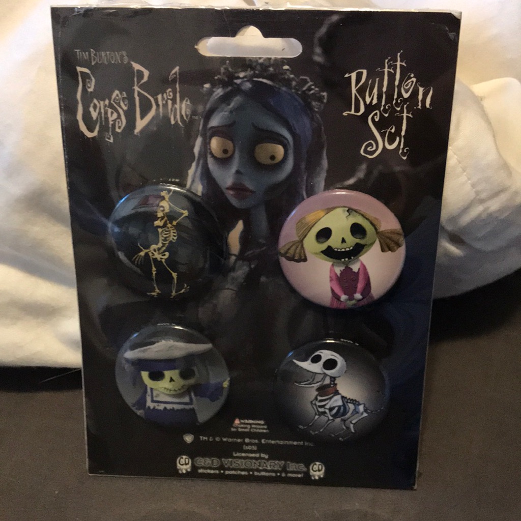 Nwt Corpse Bride Button Set